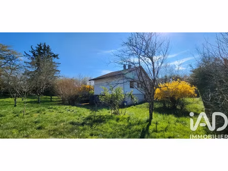 maison à grandfontaine (25320)