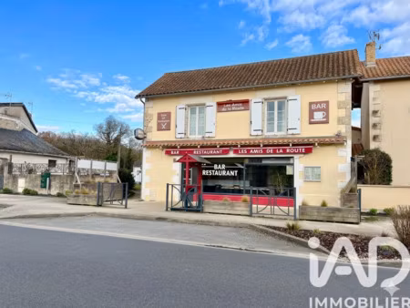 vente immeuble 288 m² fleuré (86340)