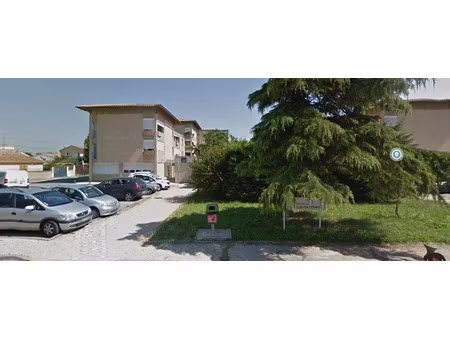 location property.type.service 151 m² à l’isle-sur-la-sorgue (84800)