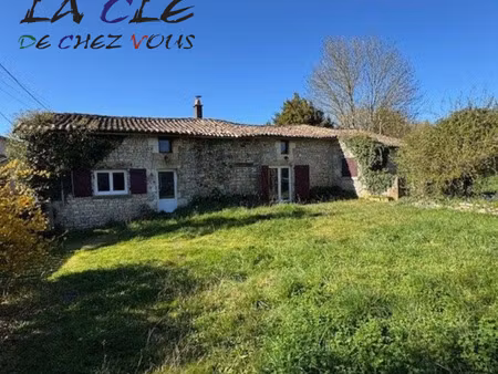 vente maison à surin (79220) : à vendre / 80m² surin
