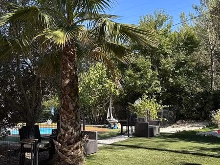 grande maison sur sous sol complet