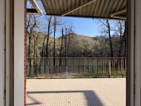 maison 3 pièces - 92 m²