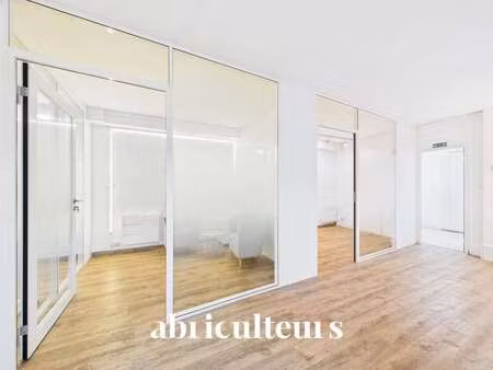 vente bureaux et commerces à rezé (44400) : à vendre / 64m² rezé