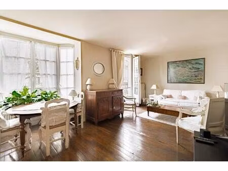 loft/atelier/surface 4 pièce(s) 71 m2