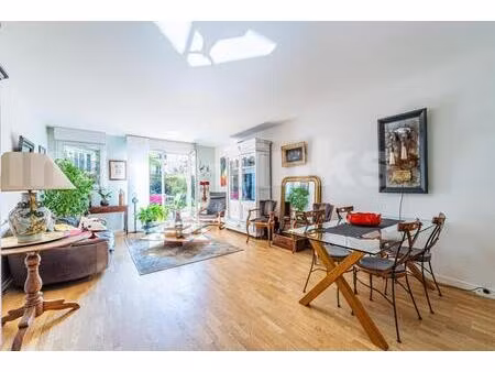 allée ronsard - appartement 3 pièces  74 m2  jardin plein sud