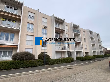 vente appartement 4 pièces 76 m² saint-genest-lerpt (42530)