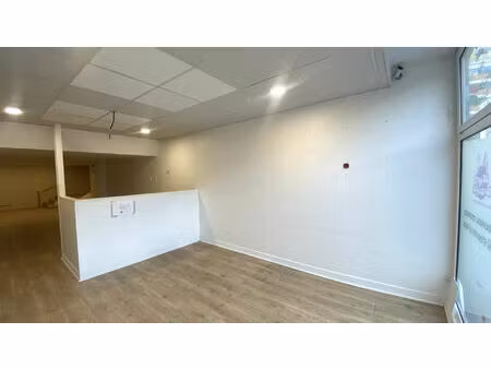 vente murs  199.00m²  paris 13
