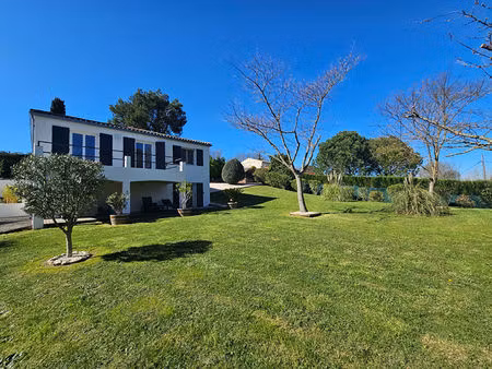 maison alairac 6 pièce(s) 140 m2