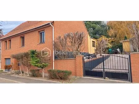 maison de 240 m² à ames