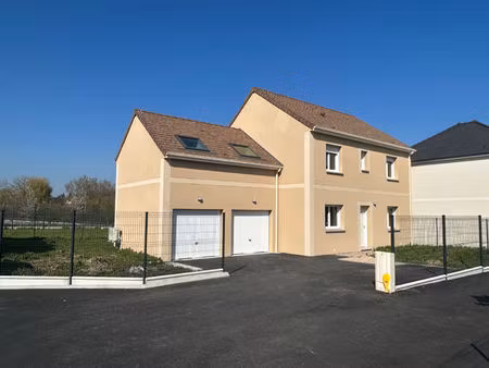 maison individuelle de 2025 a vendre a plaisir