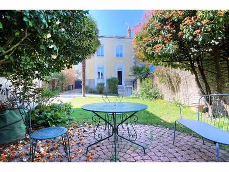 vente maison 6 pièces 167 m² rennes (35700)