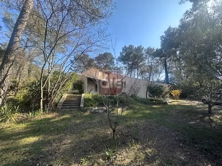 saint clément de rivière au calme sur un beau terrain de 190