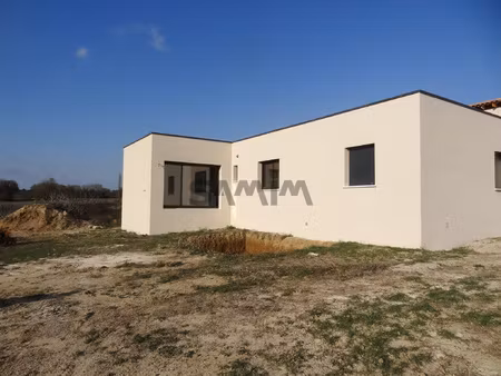 à vendre- villa neuve de plain pied- aujargues