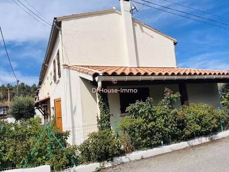 villa près du centre ville - 3 chambres sur 200m2 de terrain - cheminée insert