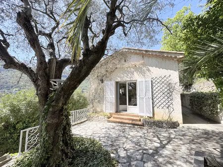 saint jeannet - charmante maison individuelle de 4p