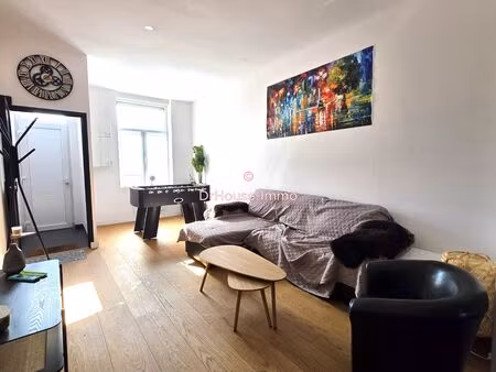 wasquehal : maison rénovée 80 m² - 3 ch + petit extérieur