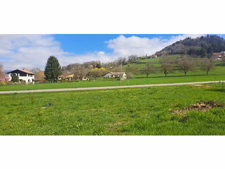 terrain la chapelle blanche 864 m2