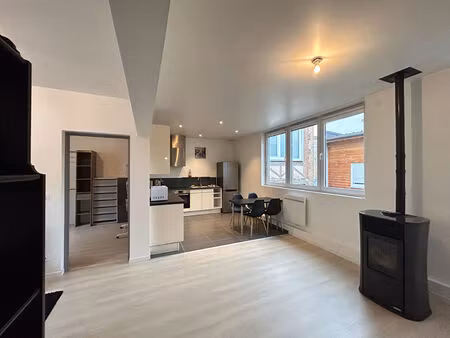 location appartement 3 pièces 60 m² à reims (51100)