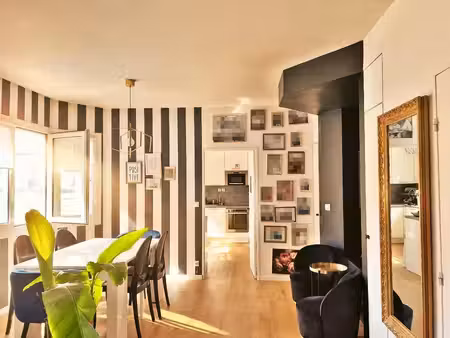maison contemporaine avec piscine – à deux pas de la varenne