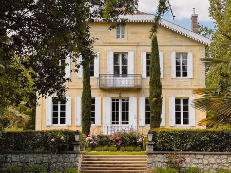 elégante maison de maître avec piscine