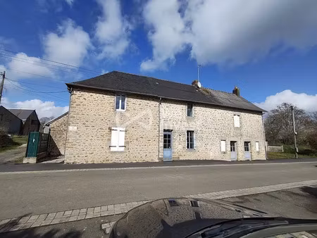 vente immeuble 190 m² à montourtier (53150)  152 250 €