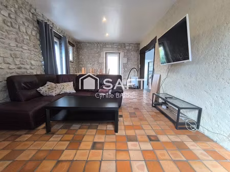 vente immeuble 0 pièces 244 m² à ruelle-sur-touvre (16600)  289 500 €
