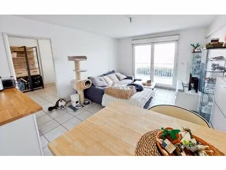 appartement manosque 43.6 m² t-2 à vendre  120 000 €