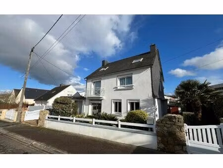 maison carhaix-plouguer 155.5 m² t-5 à vendre  199 500 €