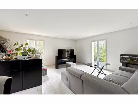 location maison  126.99 m² t-5 à toulouse  1 372 €