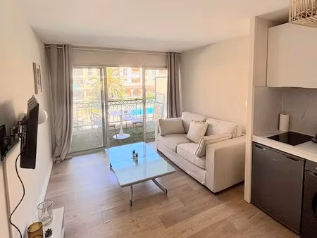 2 pièces avec parking