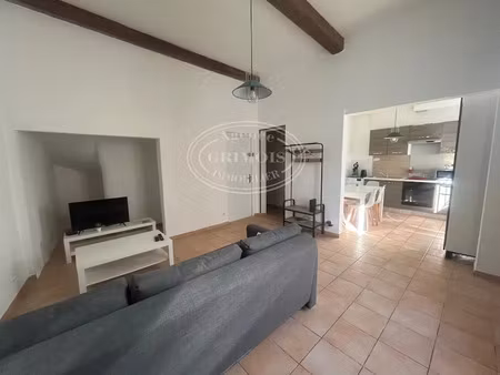 location meublée appartement 2 pièces 65 m² à lézignan-corbières (11200)  630 €