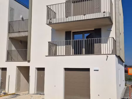 chartres - t4 neuf avec balcon