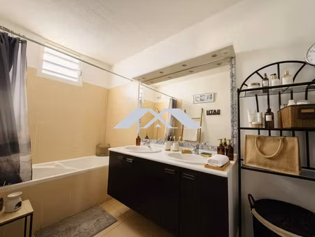 vente appartement 3 pièces 81 m² saint-pierre (97410)