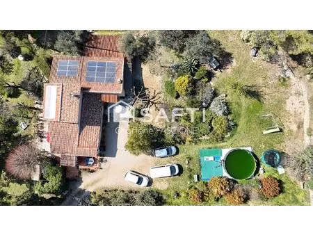 maison à rénover avec grand terrain et potentiel