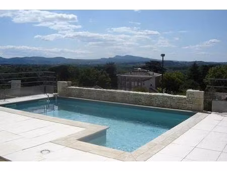 maison d'exception avec vue panoramique  piscine  terrain arboré et prestations de gamme q