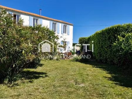 ensemble immobilier de 3 logements la blanchardière