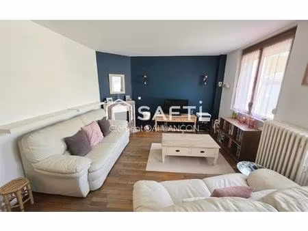 maison familiale 5 chambres – secteur très calme – cour