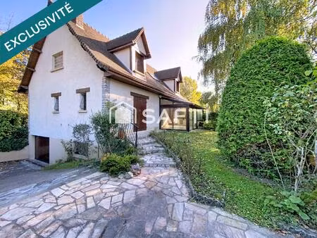 maison familiale individuelle- grand salon / séjour donnant sur jardin