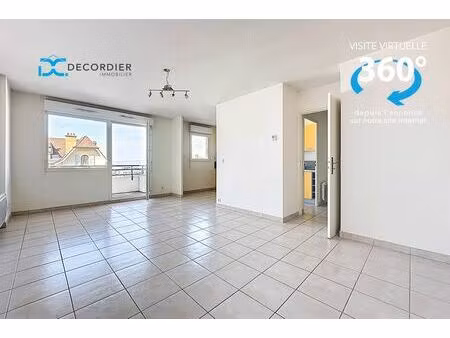 evian t2 proche gare parking