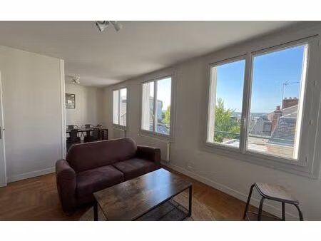location appartement  53 m² t-2 à limoges  670 €