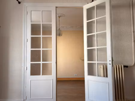 appartement dans un quartier privilégié