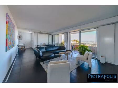 sainte-foy-lès-lyon – t4 d'exception avec vues panoramiques