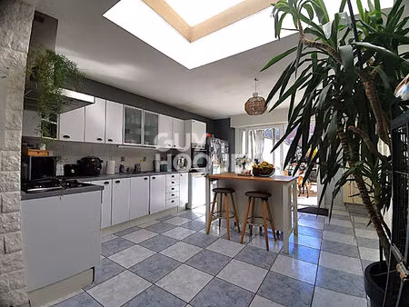 exclusivité guy hoquet : maison à vendre à houplines  un véritable havre de paix à 243 300