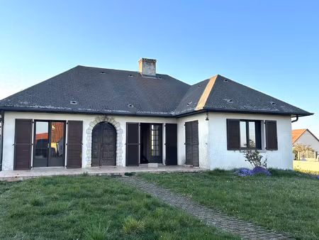 maison avec fort potentiel sur secteur recherché