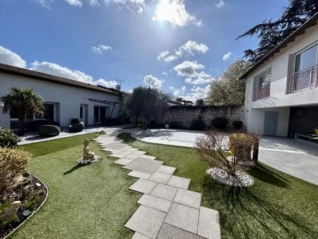 maison à vendre beauvallon