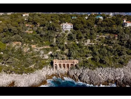 an iconic french riviera estate with id 2786680305