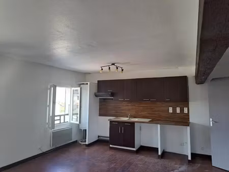 location duplex 4 pièces 67 m² à saint-laurent-du-pont (38380)  695 €