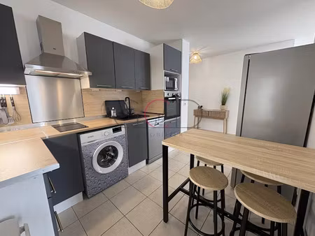 location meublée appartement 3 pièces 61.22 m² à coudoux (13111)  1 300 €