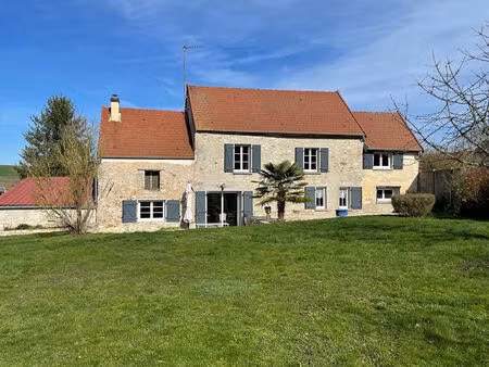 belle maison briarde rénovée avec goût et du volume