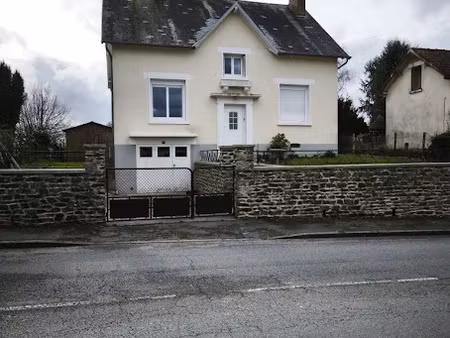 location maison 5 pièces 99 m² à saint-yrieix-la-perche (87500)  780 €